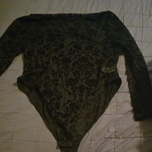 SHEIN Curve Elegant Black Top 2XL